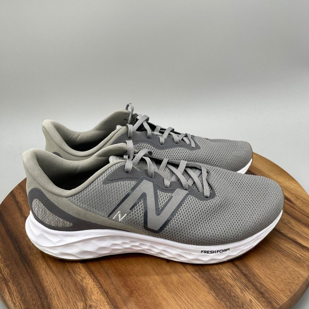 New Balance Arishi V4 Fresh Foam Shoes Mens 12 2E Gray Running Walking Sneakers